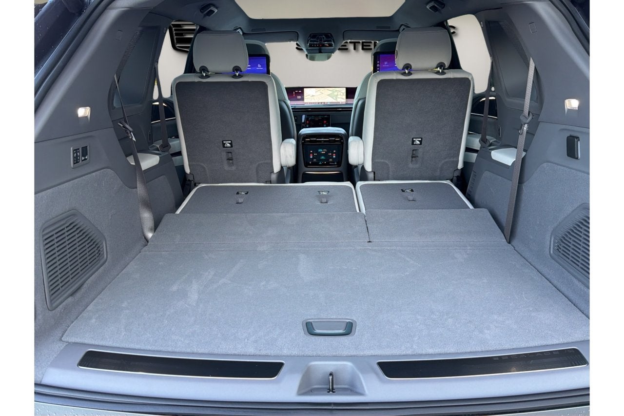 2026 Cadillac ESCALADE IQ Sport