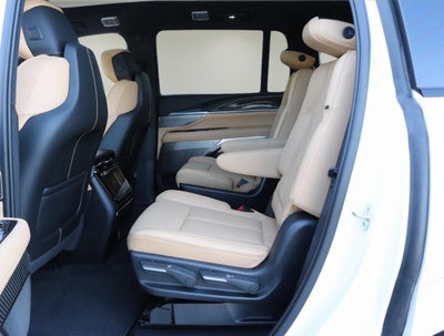 2025 Cadillac ESCALADE IQ Sport 2