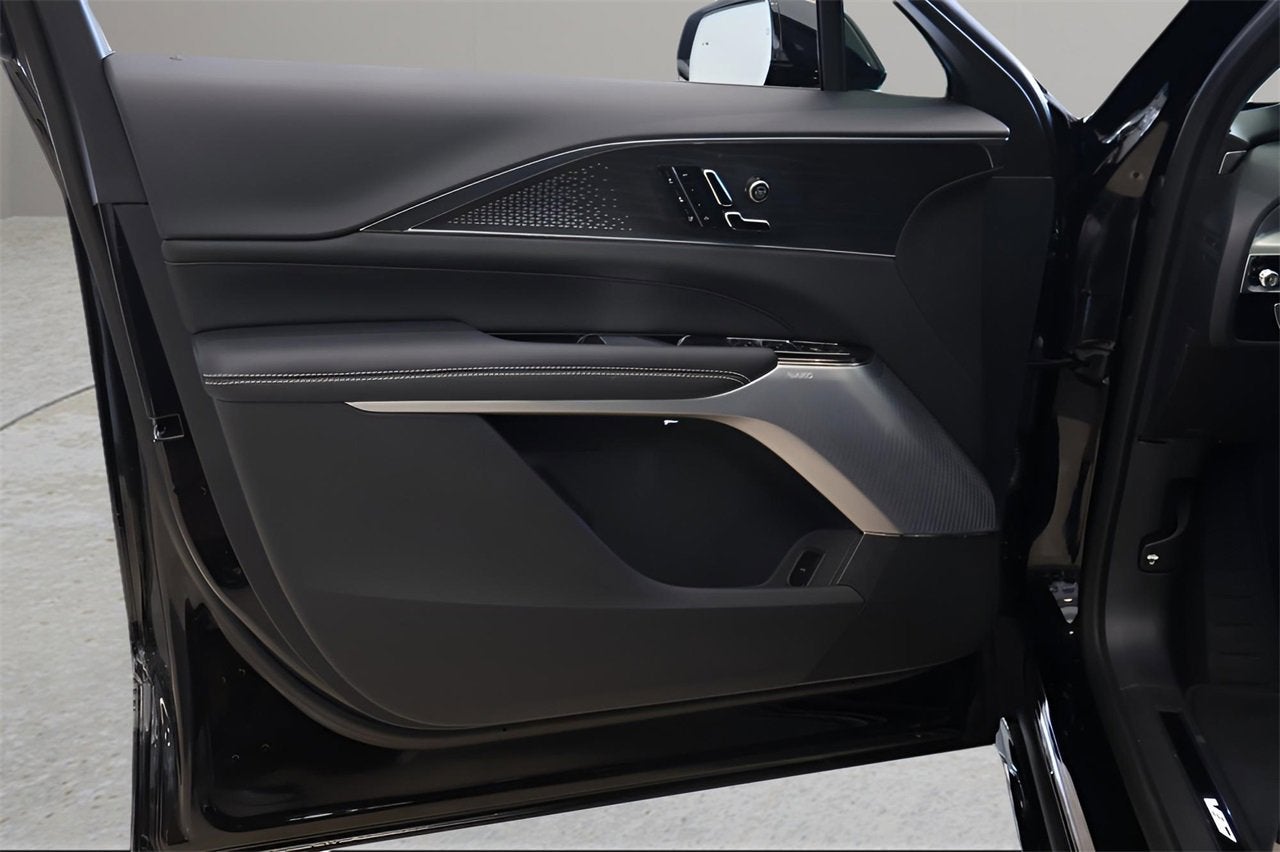 2026 Cadillac LYRIQ V-Series Premium