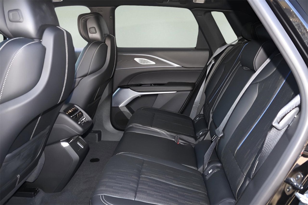 2026 Cadillac LYRIQ V-Series