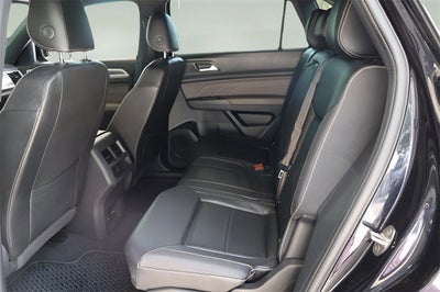 2022 Volkswagen Atlas Cross Sport 2.0T SE w/Technology