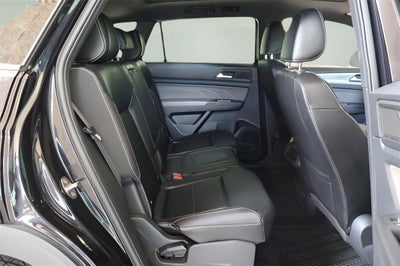 2022 Volkswagen Atlas Cross Sport 2.0T SE w/Technology