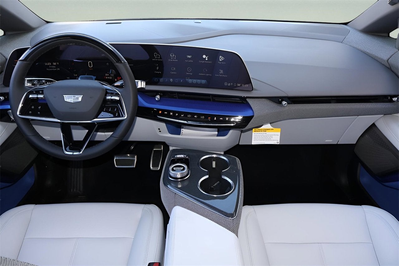 2026 Cadillac OPTIQ Luxury