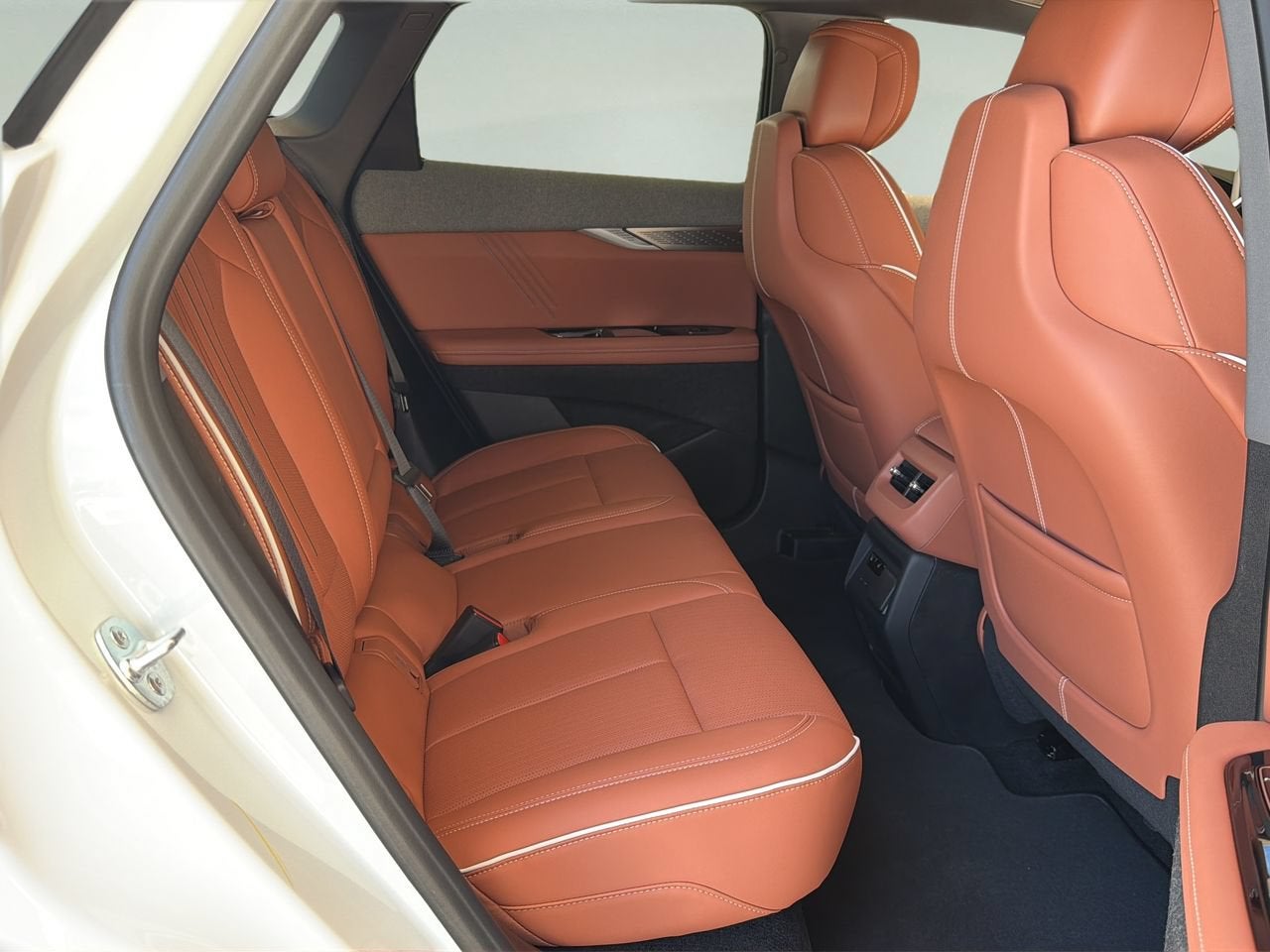 2027 Cadillac OPTIQ Premium Luxury