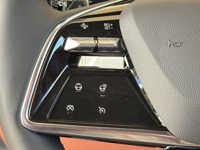 2027 Cadillac OPTIQ Premium Luxury
