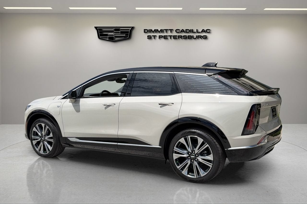 2027 Cadillac OPTIQ Premium Luxury