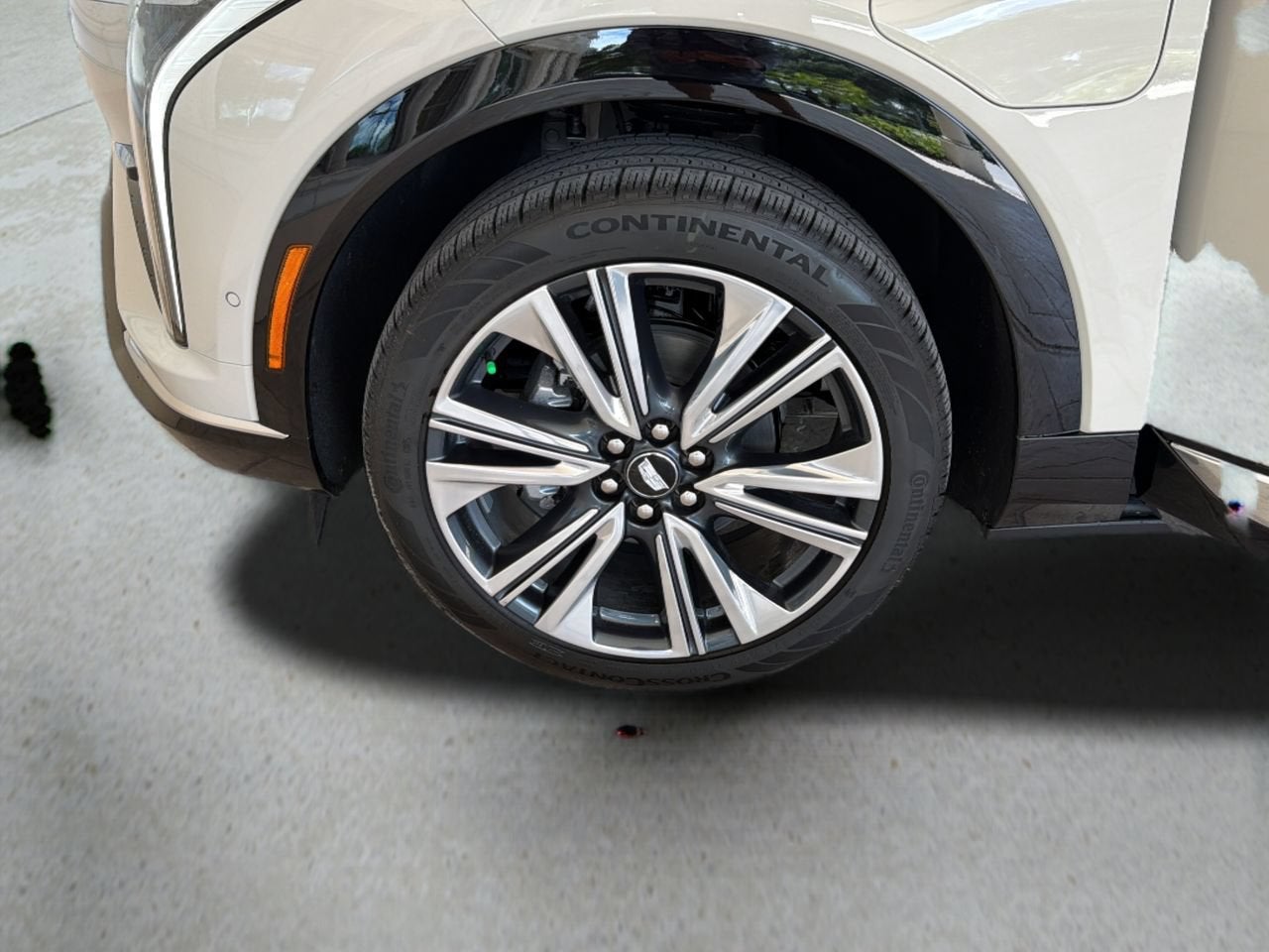 2027 Cadillac OPTIQ Premium Luxury