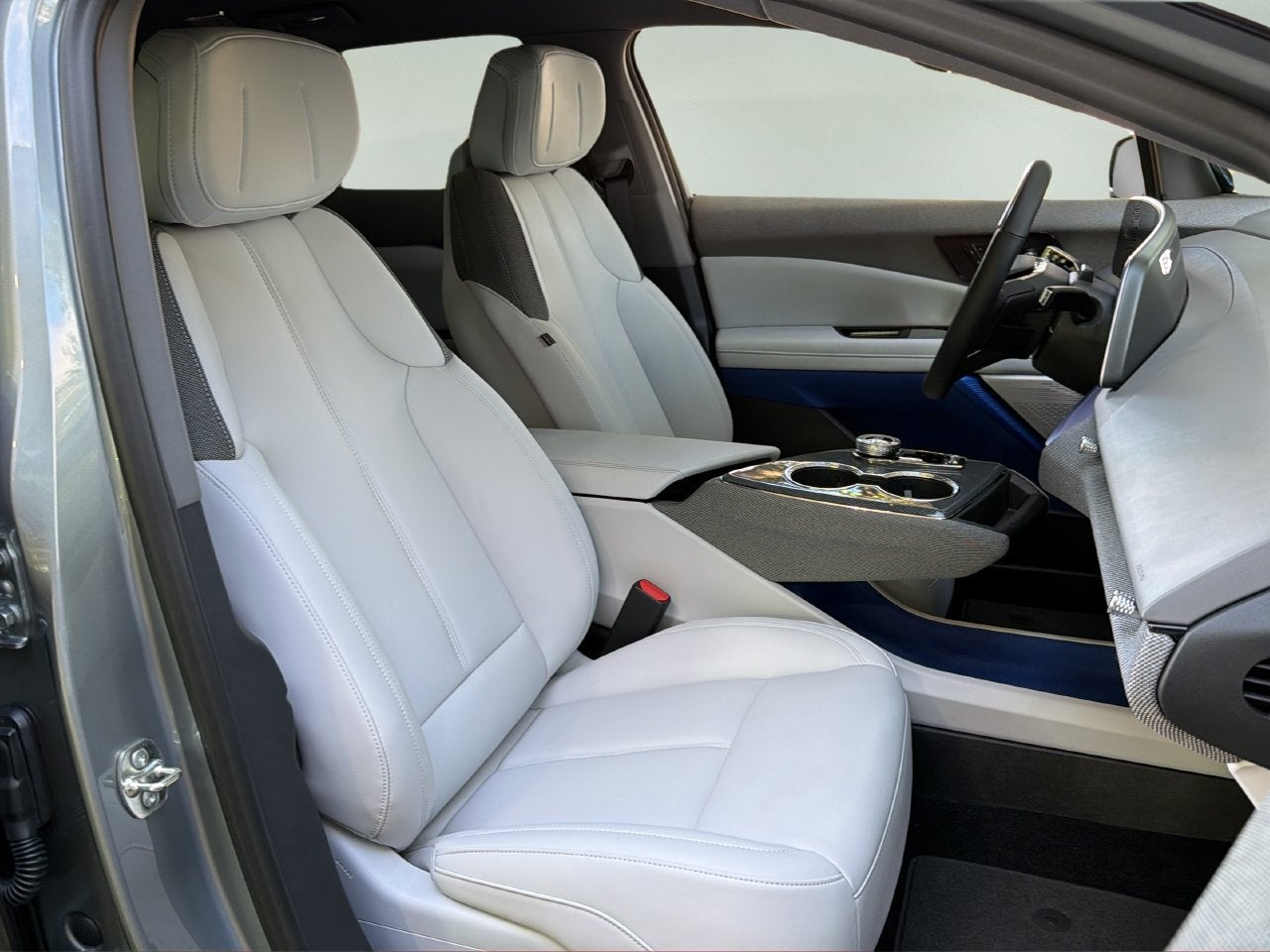 2027 Cadillac OPTIQ Sport