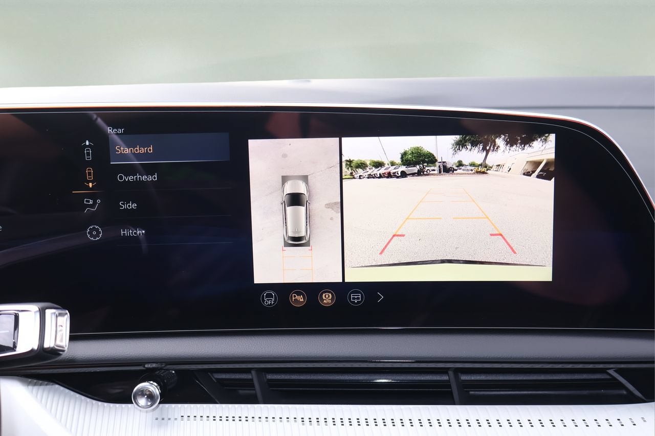 2027 Cadillac OPTIQ Sport
