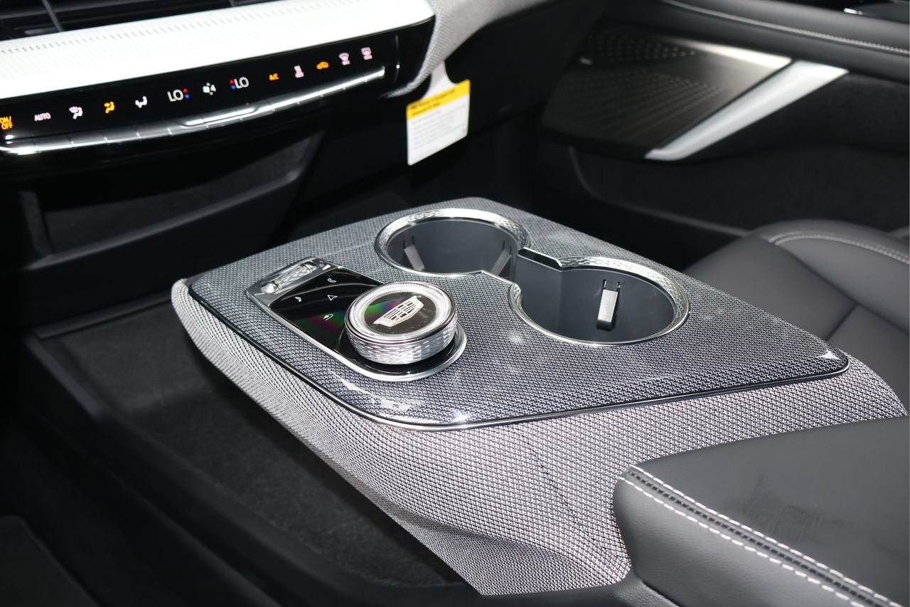 2027 Cadillac OPTIQ Sport