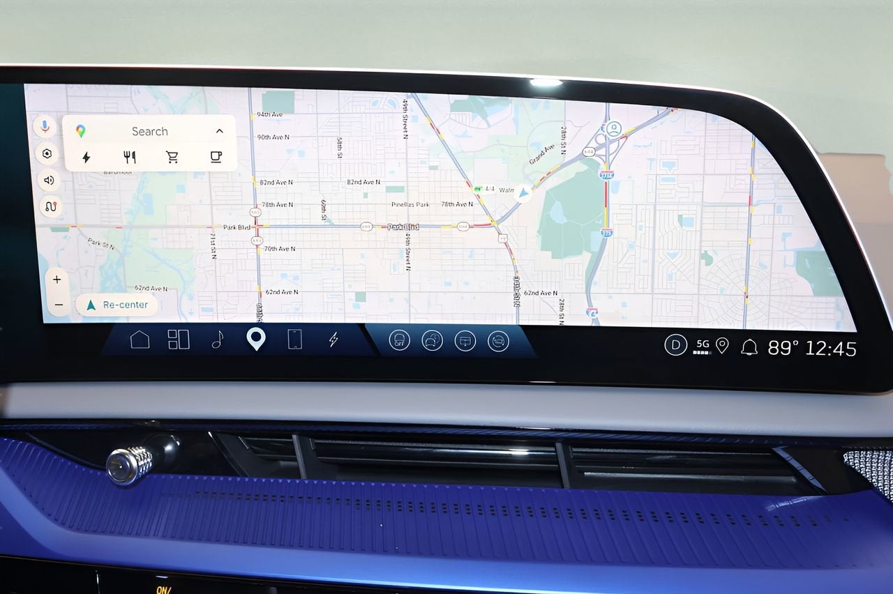 2026 Cadillac OPTIQ Sport - Photo 24