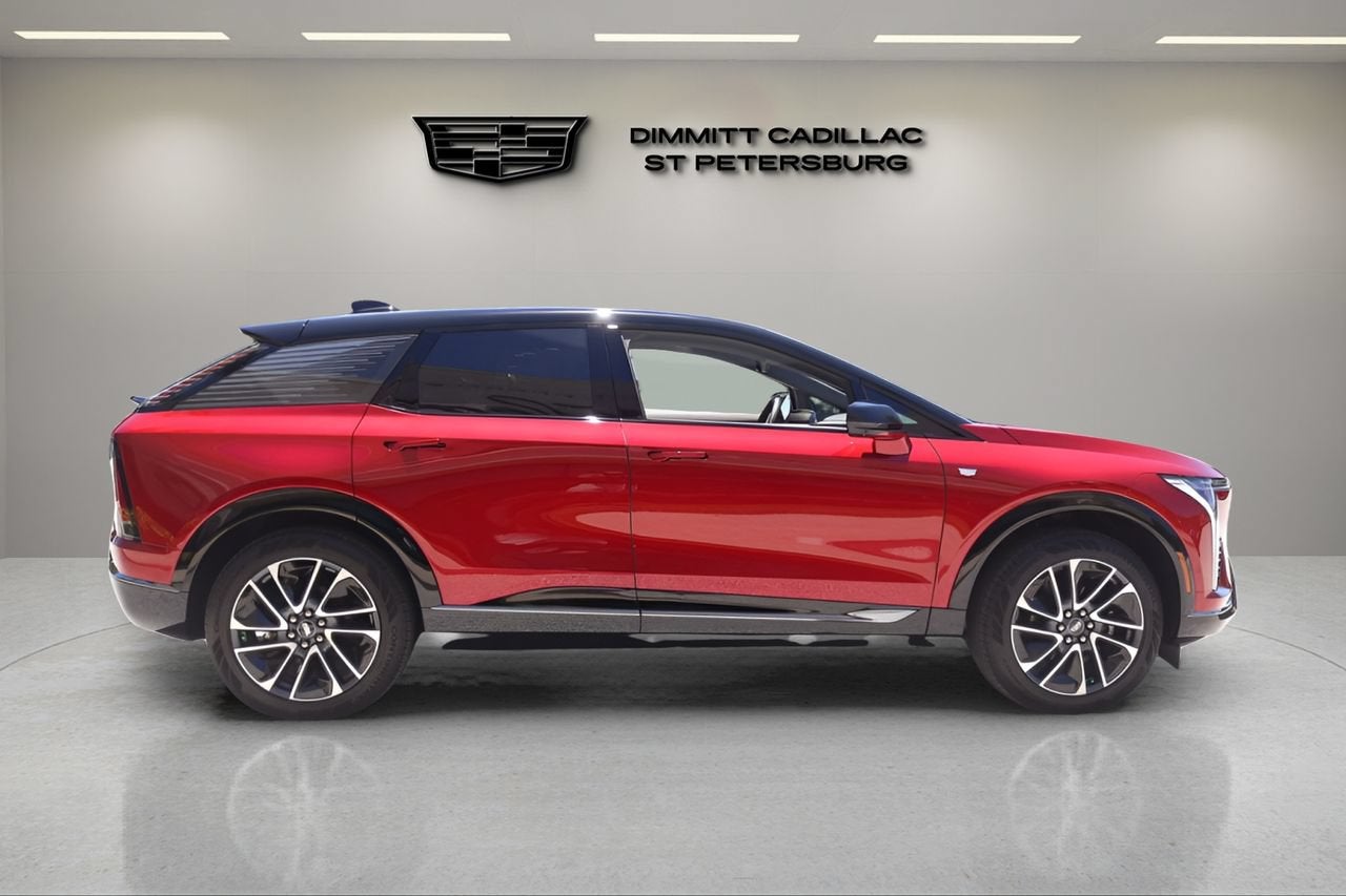 2026 Cadillac OPTIQ Sport - Photo 6
