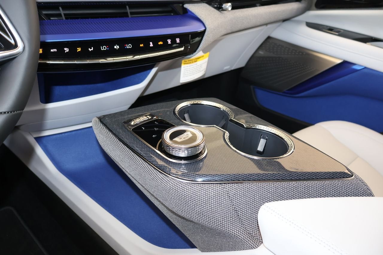 2026 Cadillac OPTIQ Sport