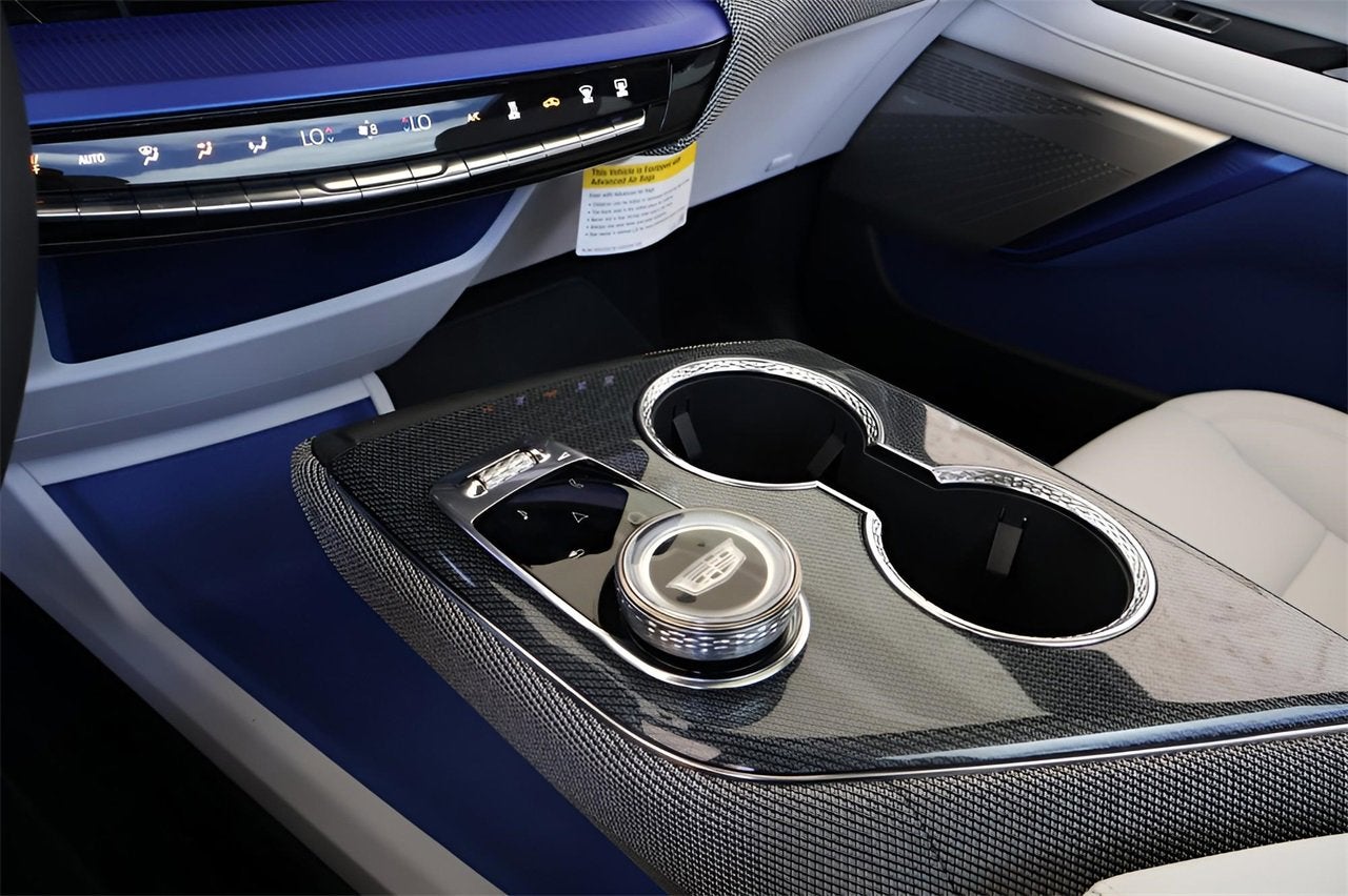 2025 Cadillac OPTIQ Sport 1