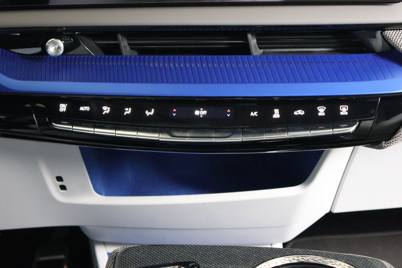 2025 Cadillac OPTIQ Sport 1