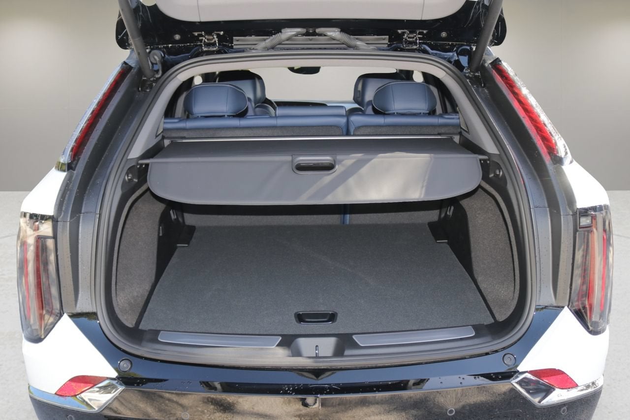 2027 Cadillac OPTIQ Premium Sport