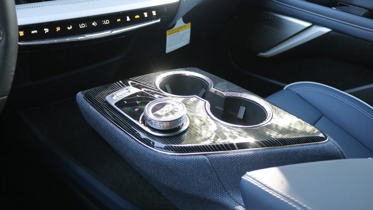 2027 Cadillac OPTIQ Premium Sport