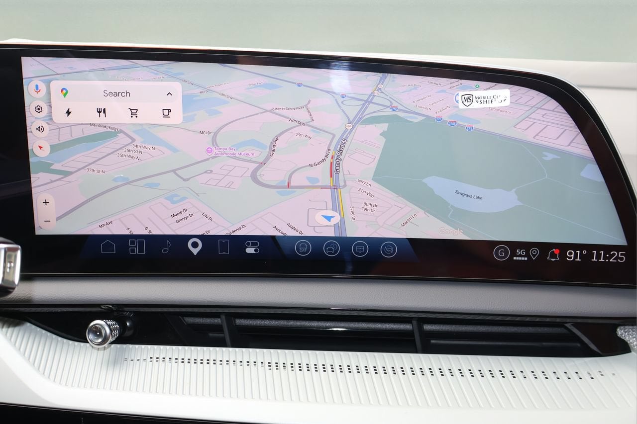 2027 Cadillac OPTIQ Premium Sport