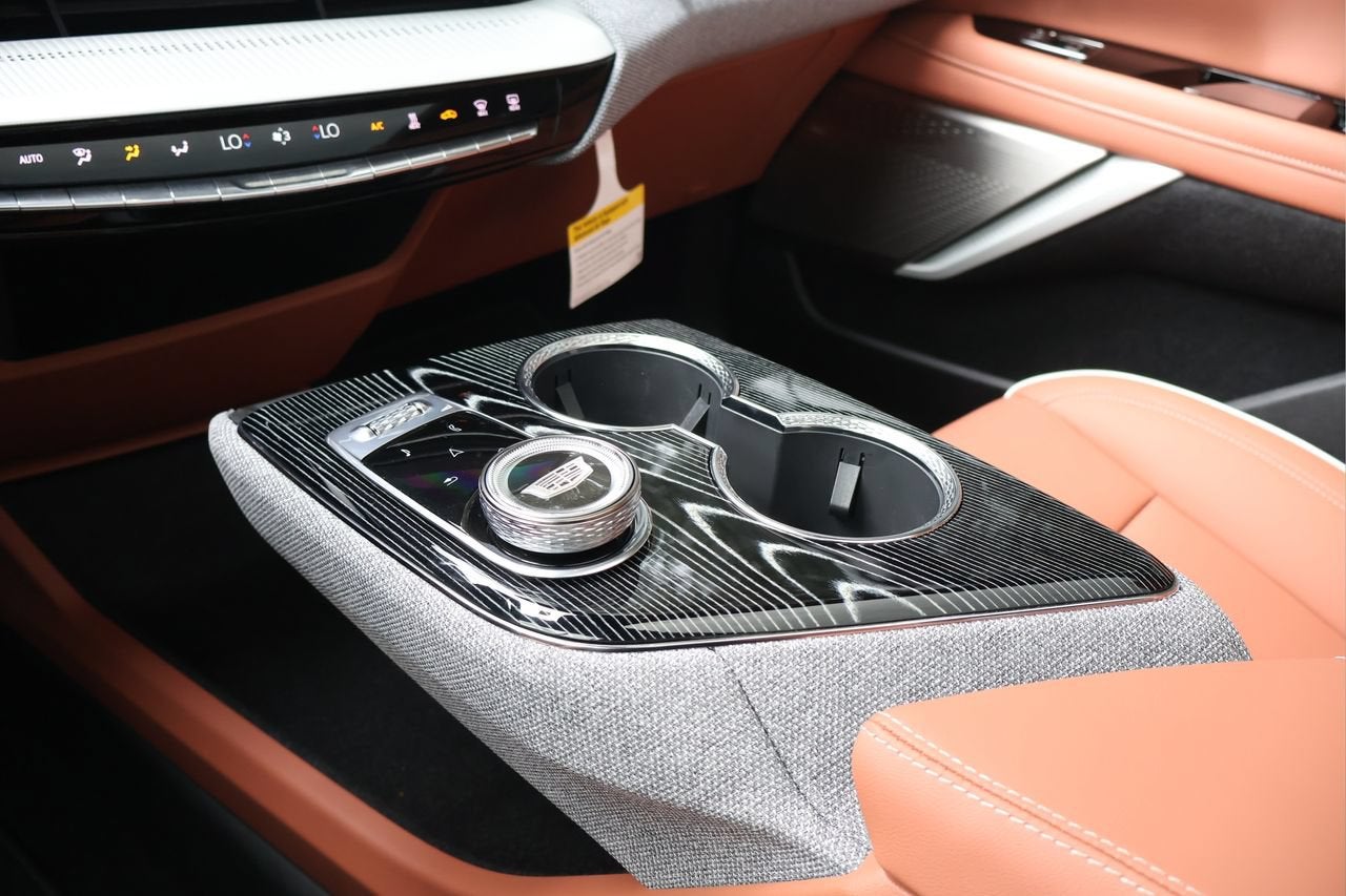 2027 Cadillac OPTIQ Premium Sport