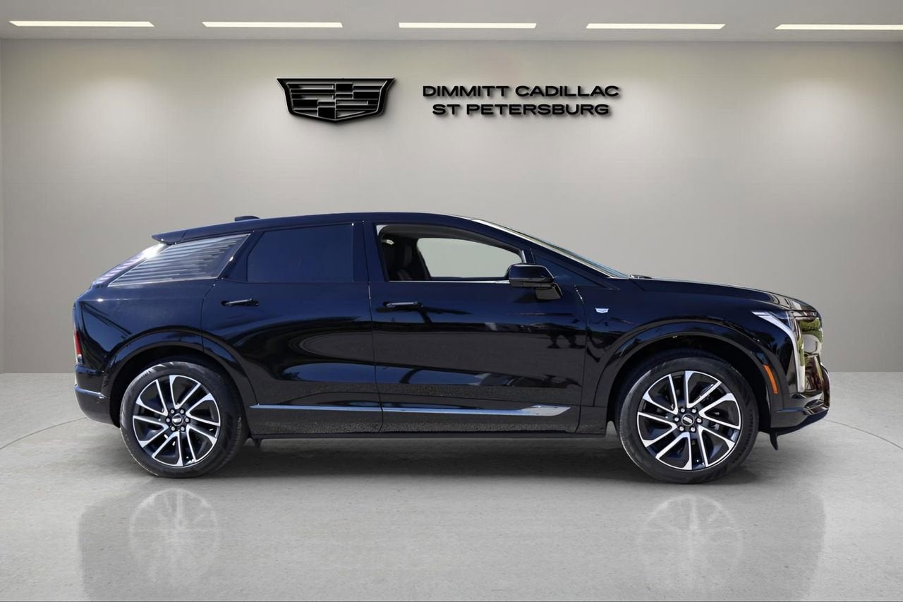 2026 Cadillac OPTIQ Premium Sport