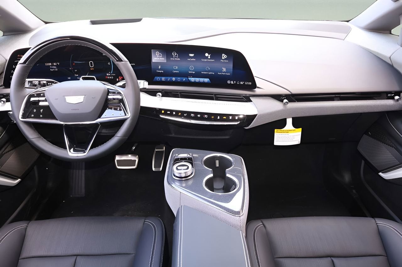 2026 Cadillac OPTIQ Premium Sport