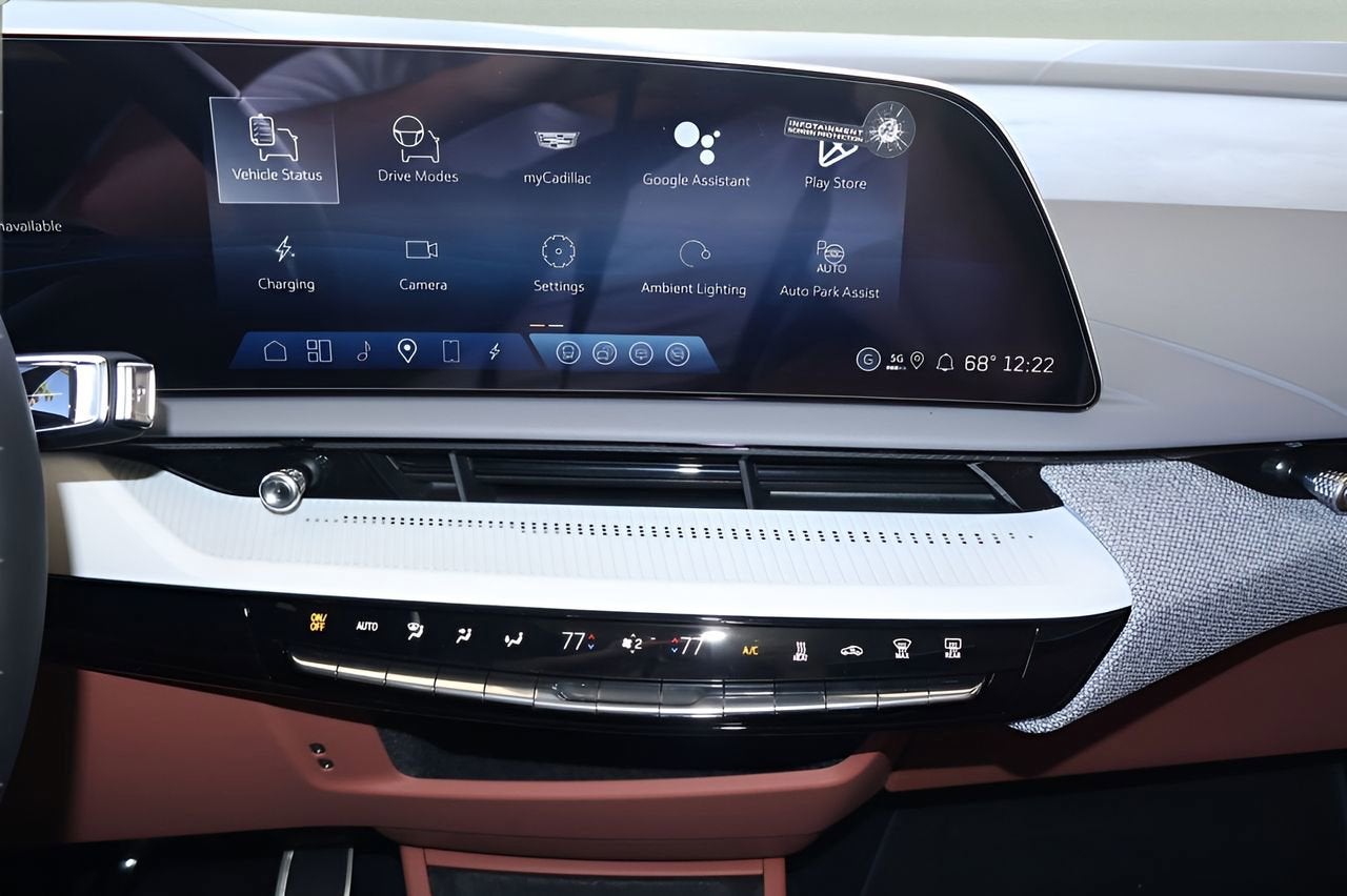 2026 Cadillac OPTIQ Premium Sport