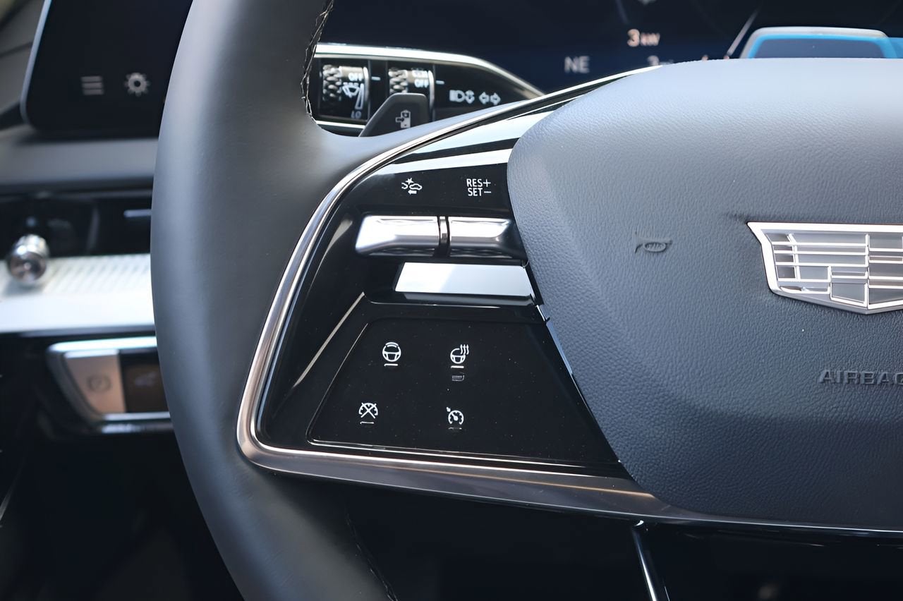 2026 Cadillac OPTIQ Premium Sport