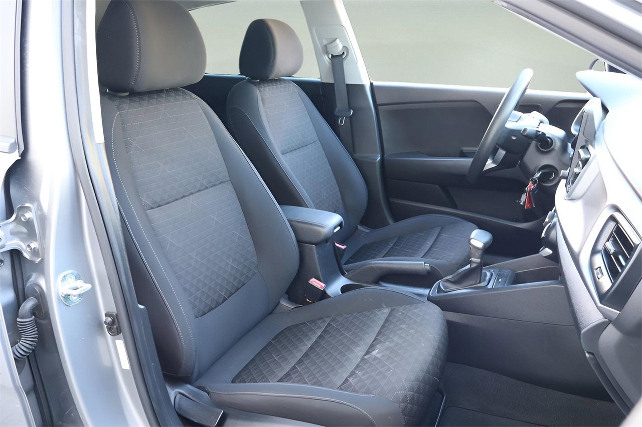 2023 Kia Rio 5-Door S