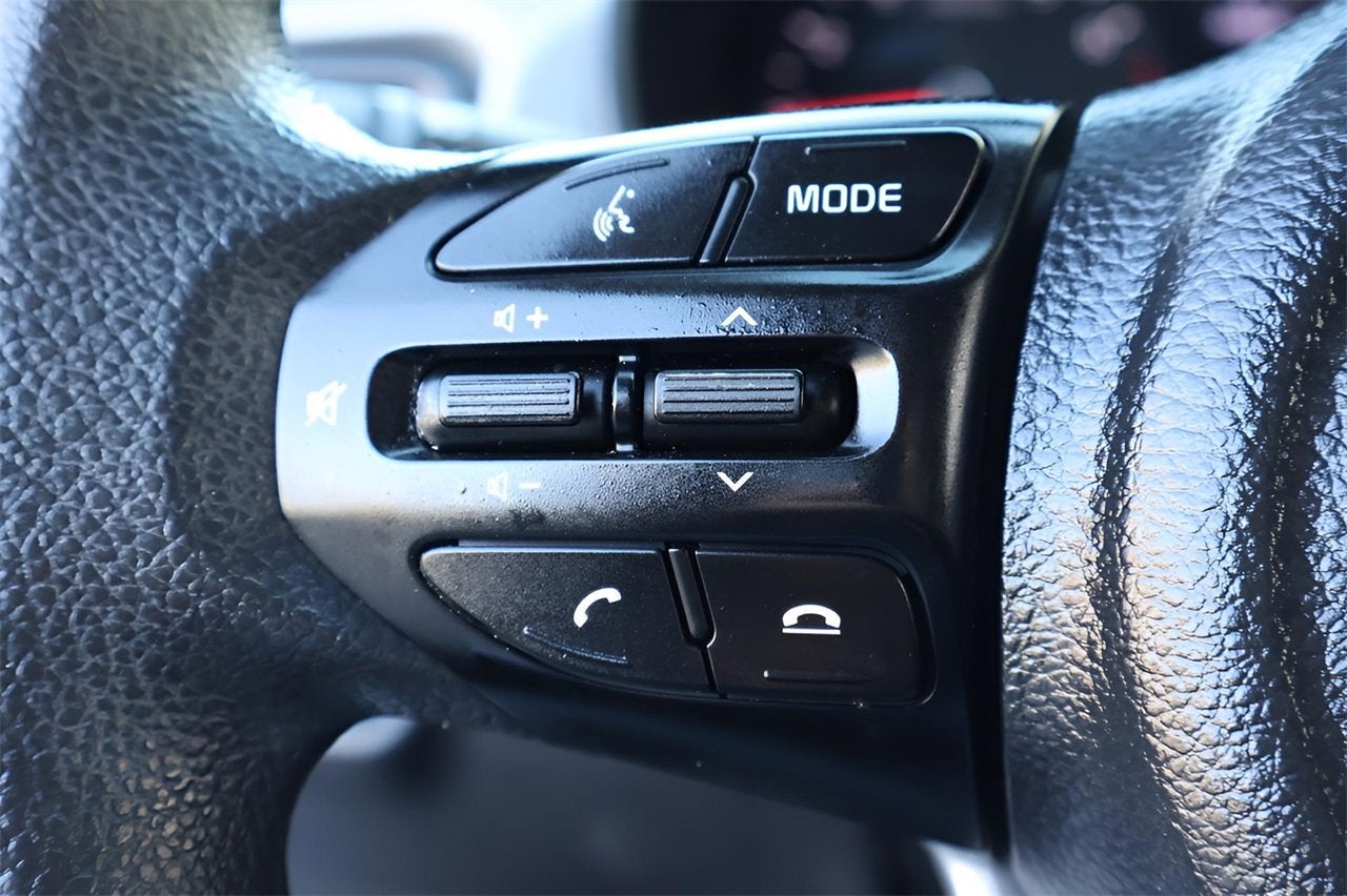 2023 Kia Rio 5-Door S