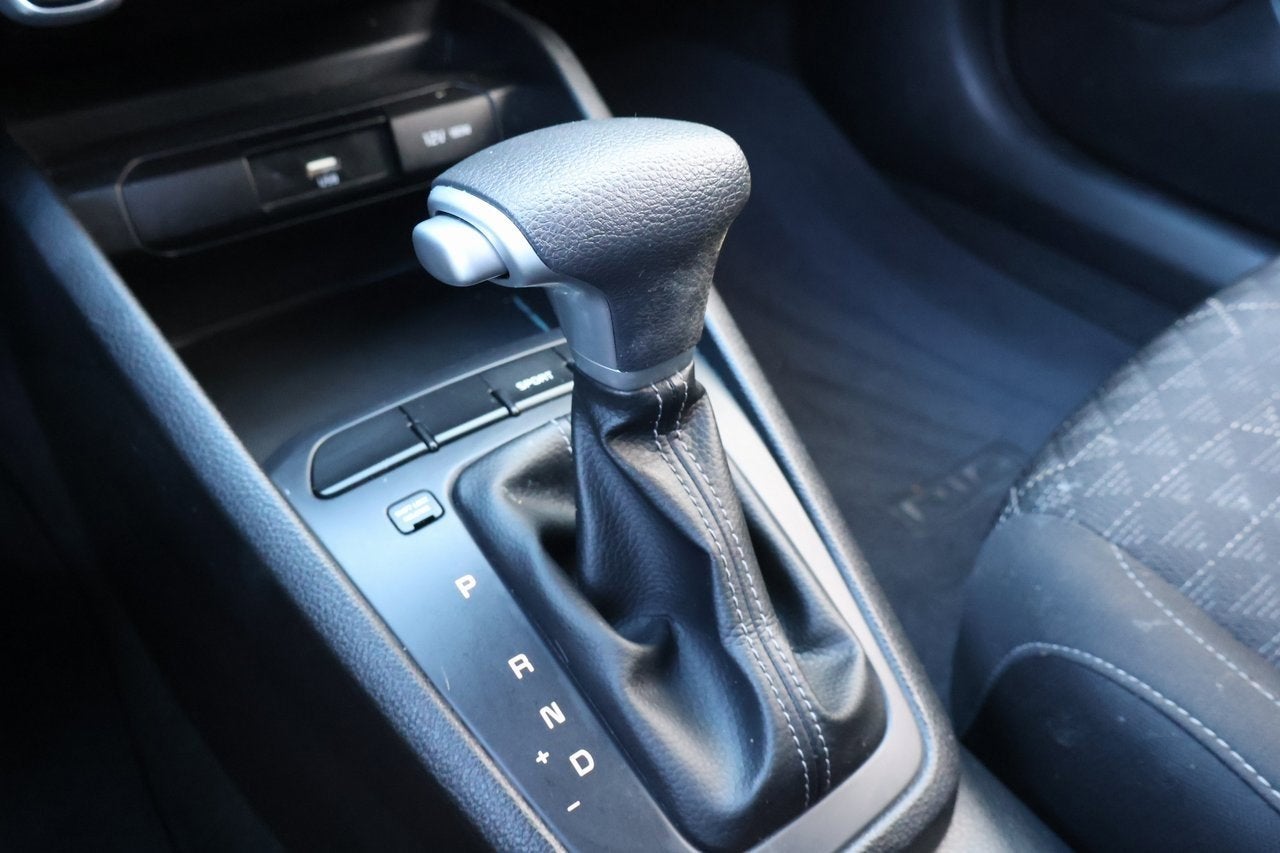 2023 Kia Rio 5-Door S