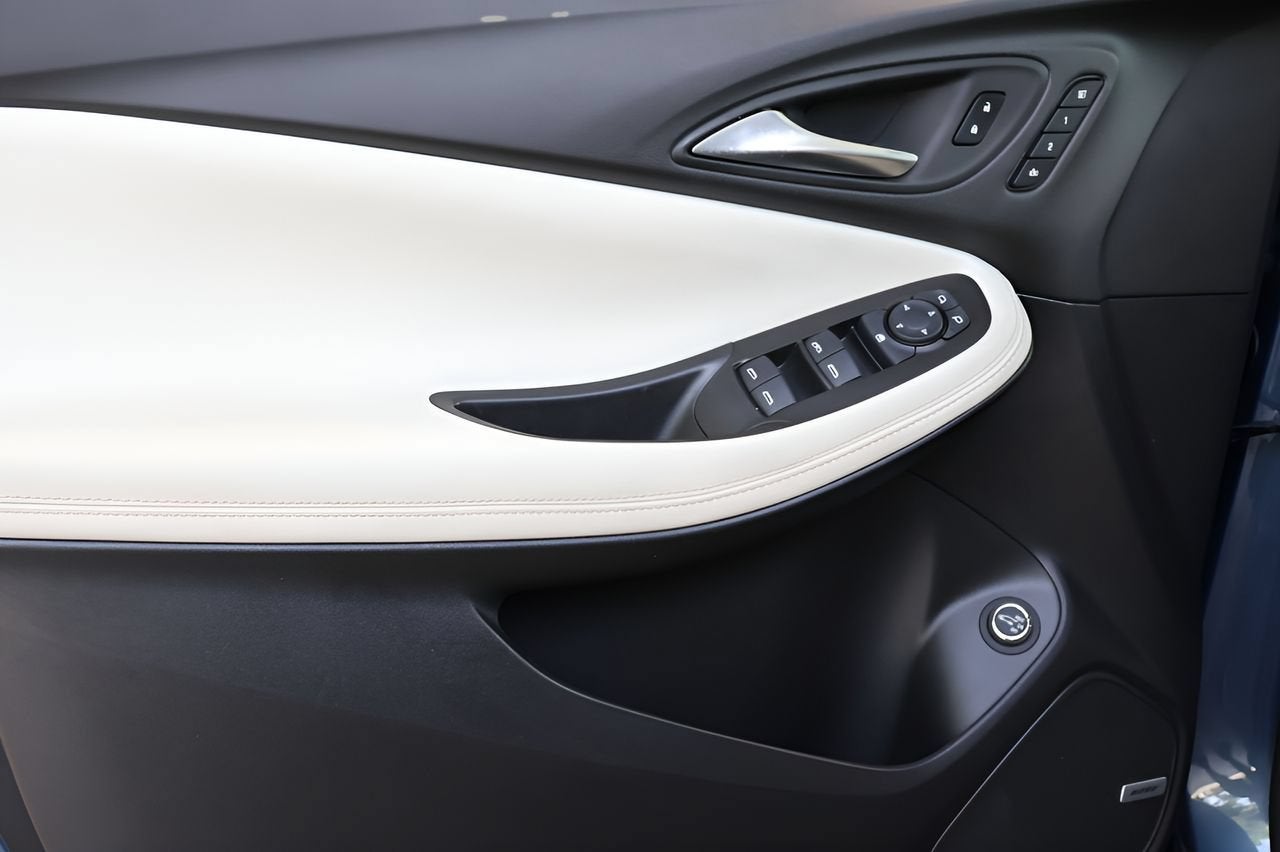 2025 Buick Encore GX Avenir