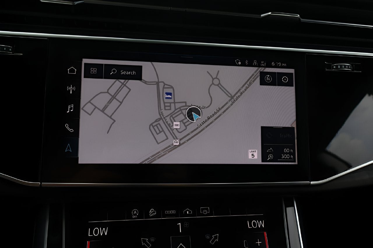 2023 Audi Q8 Premium