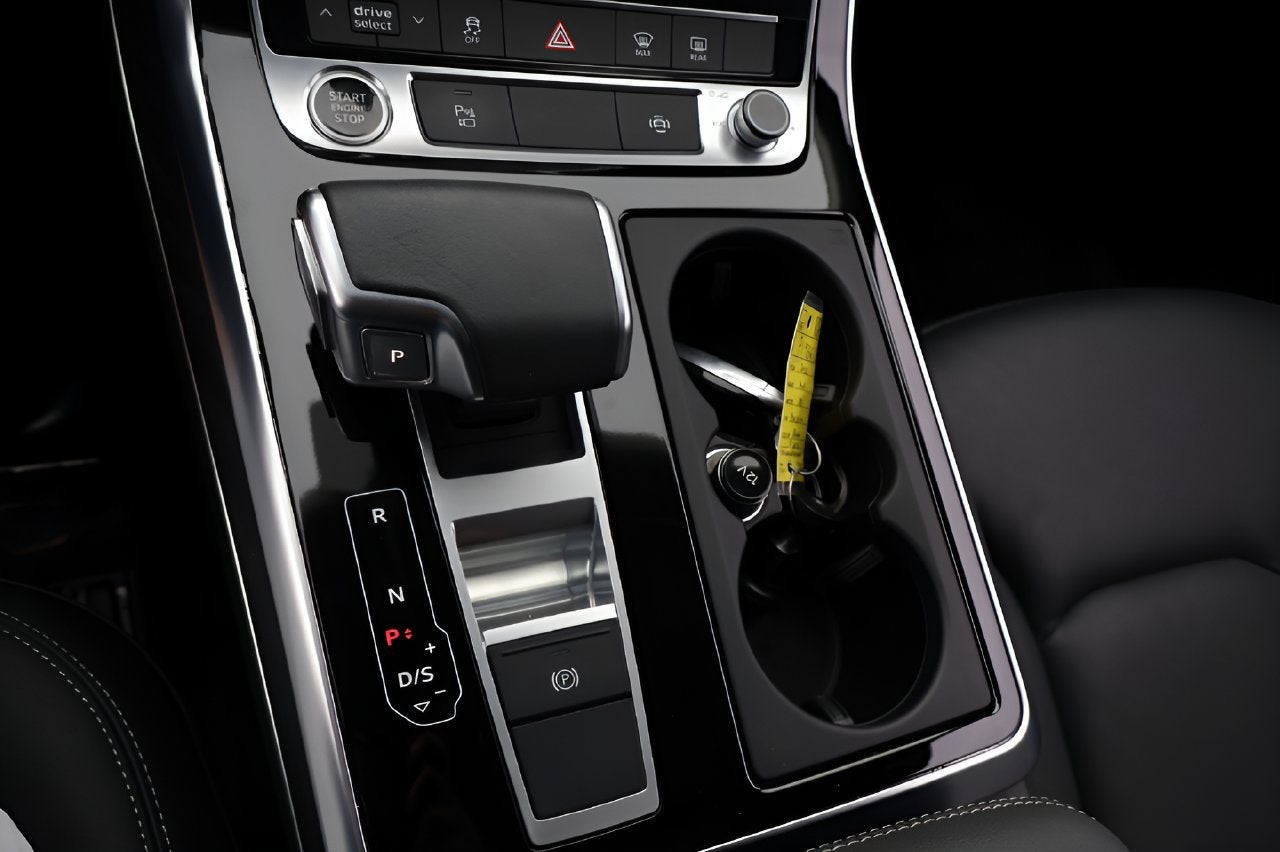 2023 Audi Q8 Premium