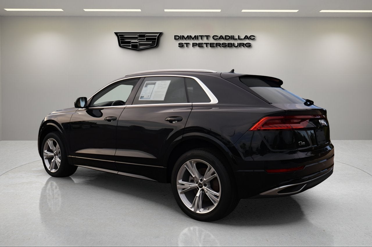 2023 Audi Q8 Premium
