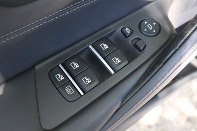 2022 BMW 5 Series M550i xDrive