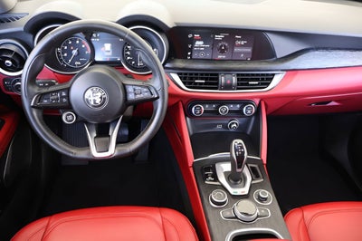 2020 Alfa Romeo Stelvio Base