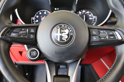 2020 Alfa Romeo Stelvio Base