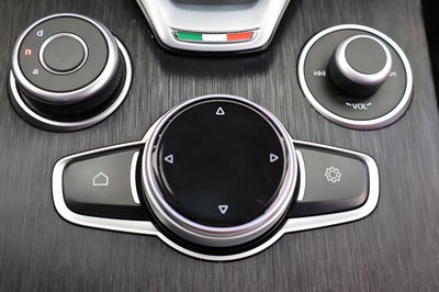 2020 Alfa Romeo Stelvio Base