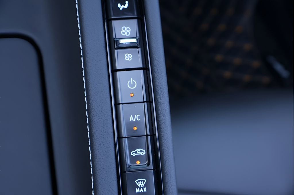 2025 Chevrolet Corvette Stingray 2LT