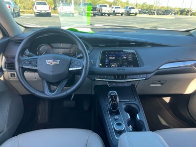 2023 Cadillac XT4 Luxury