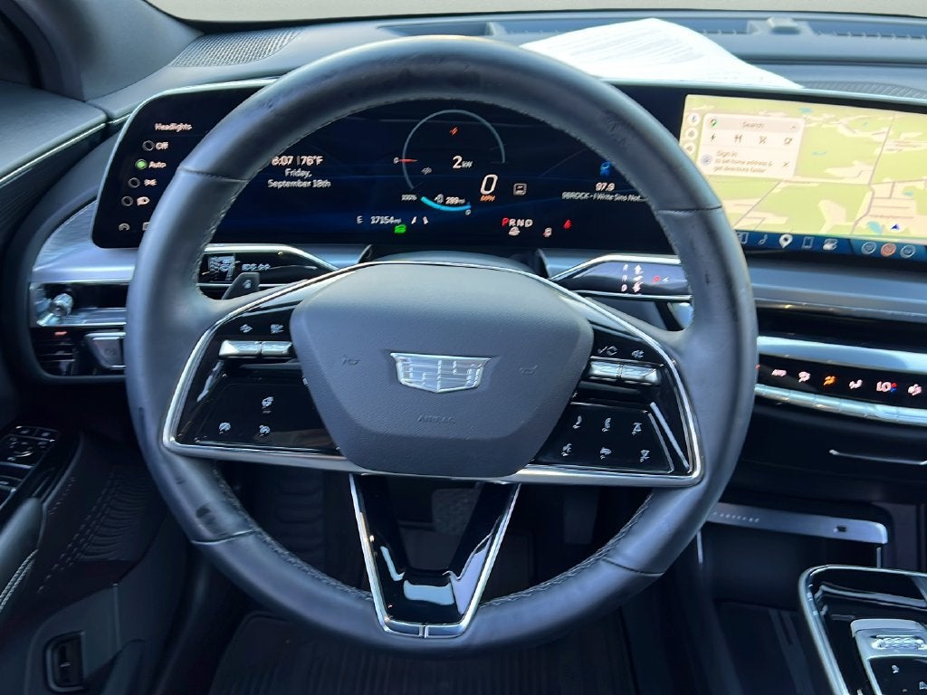 2025 Cadillac LYRIQ Luxury 1