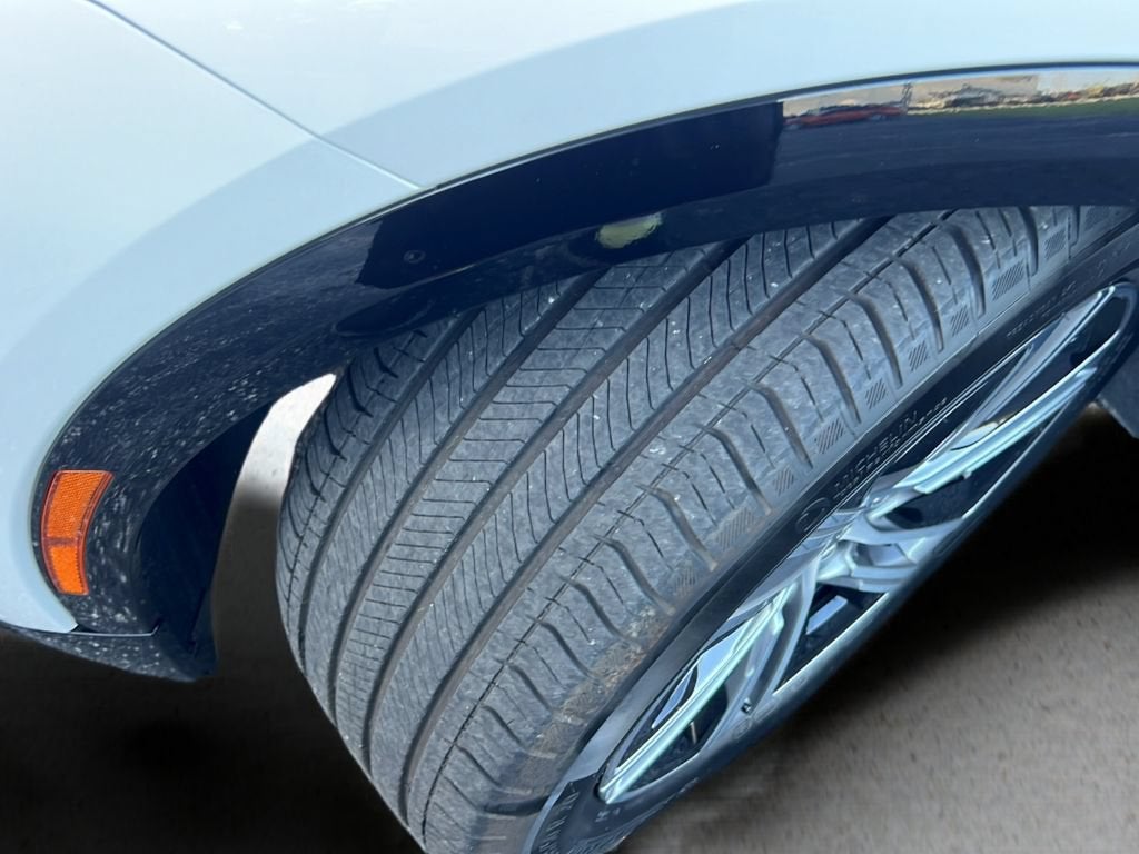 2025 Cadillac LYRIQ Luxury 1
