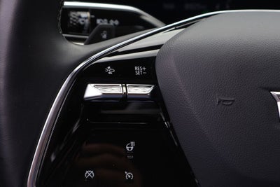 2024 Cadillac LYRIQ Luxury 1