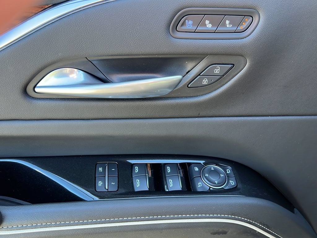 2024 Cadillac Escalade ESV Premium Luxury