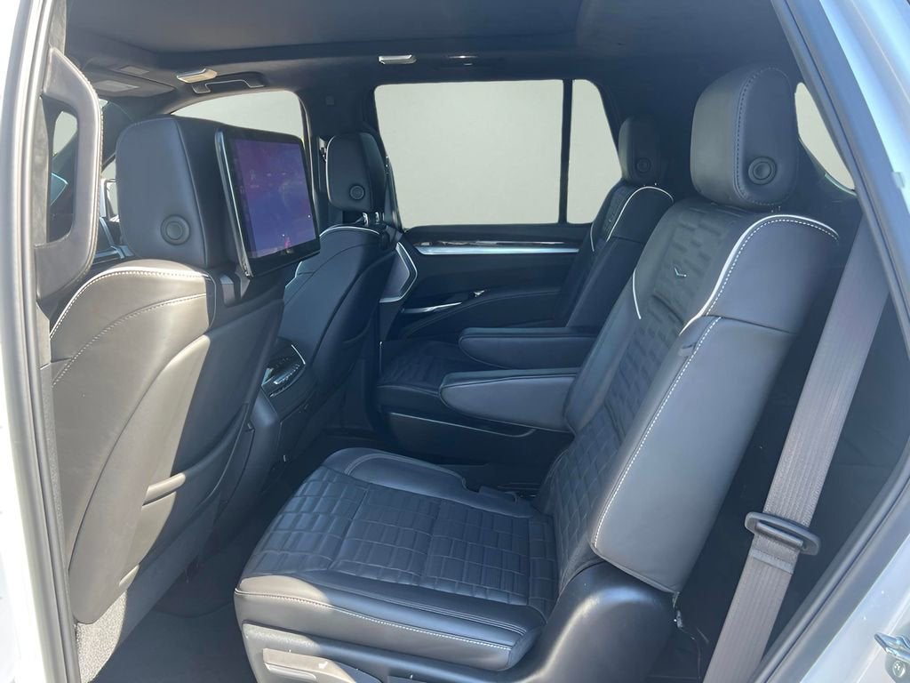 2025 Cadillac Escalade Sport Platinum