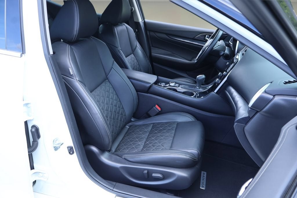 2020 Nissan Maxima Platinum
