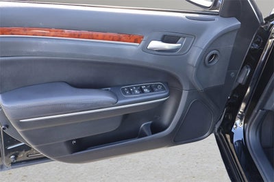 2014 Chrysler 300 BASE