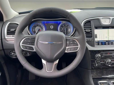 2023 Chrysler 300 Touring L