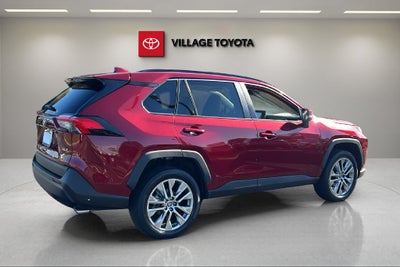 2022 Toyota RAV4 XLE Premium