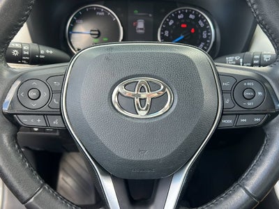 2020 Toyota RAV4 Hybrid XLE